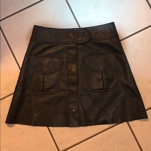 MOVING SALE!!! ALL ITEMS $10 & 🔻 3/$10 or 10/$30!